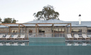 Buttercup Retreat